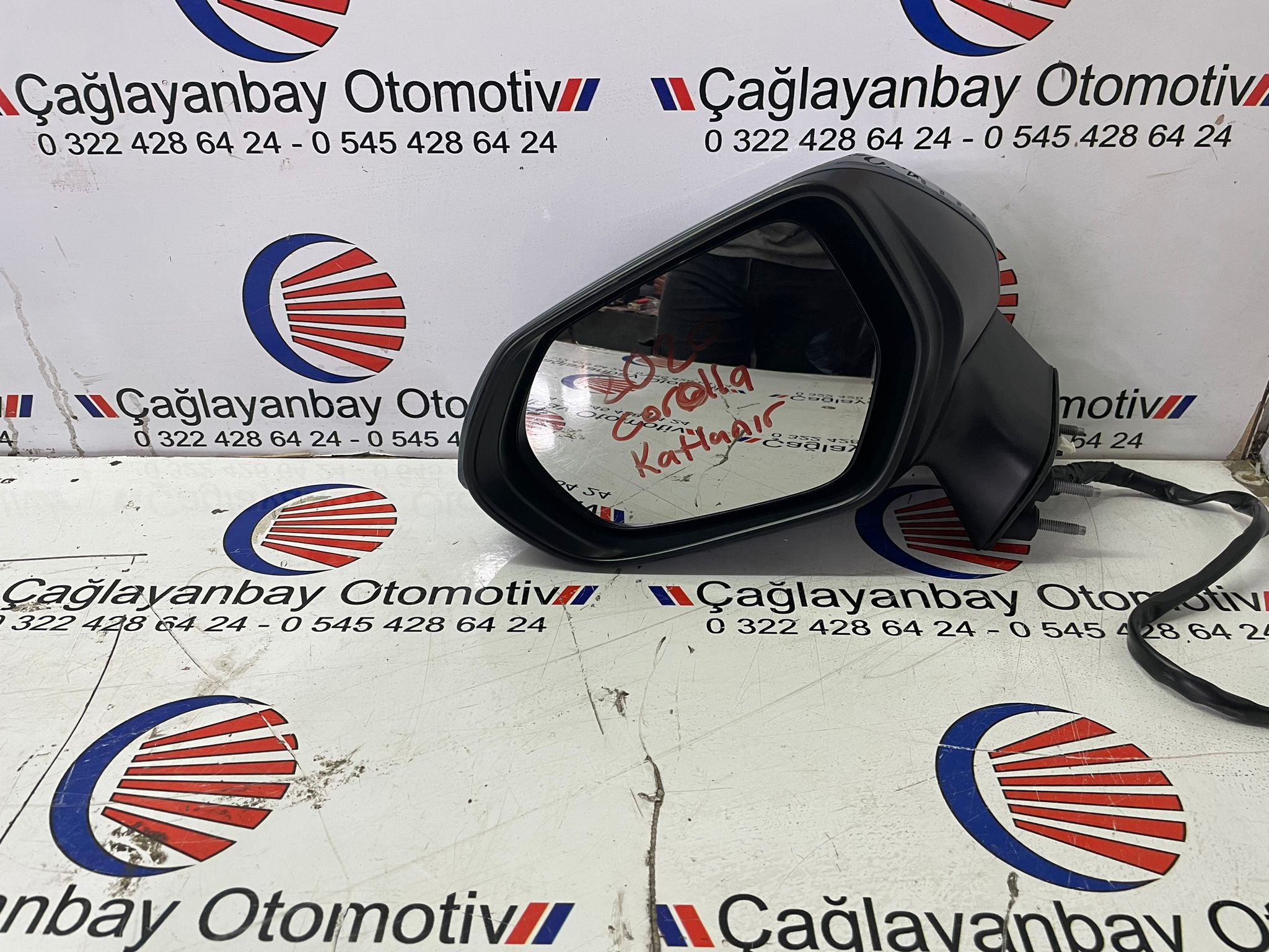 Toyota Corolla 2020 Sol Ayna katlanır 